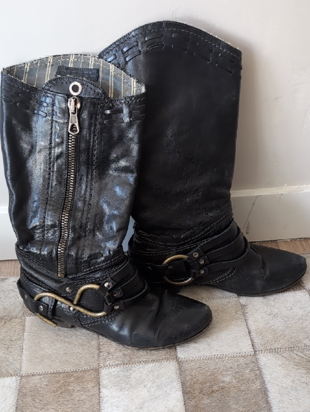 Black Leather Mid-Calf Women's Boots